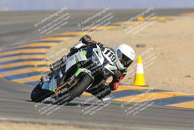 media/Oct-07-2023-CVMA (Sat) [[f84d08e330]]/Race 13 500 Supersport-350 Supersport/